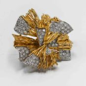 Kutchinsky, a fine 18ct yellow gold and diamond set brooch, London hallmark c1969. signed