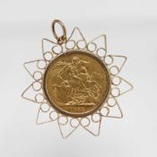 A Victoria 1881 sovereign set in a 9ct pendant, 11.80g.