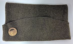 A French 1920s-1940s Poilu Fortress 'Calot' Side Cap, Maginot line, with 'On Ne Passe Pas'