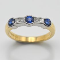 A diamond and blue sapphire ring, set in 18ct yellow gold, size O, approx 4.7g