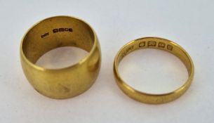 Two 22ct yellow gold wedding band rings, approx 15.4g.