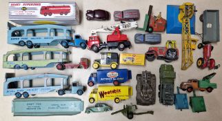 Dinky Toys, a collection of vintage Dinky die cast model vehicles, to include 943 Leyland Octopus,