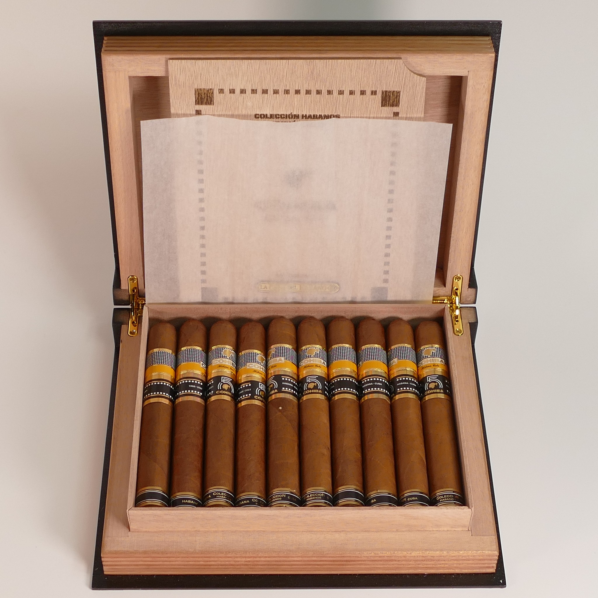 One Book containing 20 x COHIBA IDEALES Coleccion Habanos Edicion 2021, (56 ring gauge x 175mm