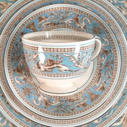 20th Century Pottery, Jewellery Furniture & Household Items: Cobridge Saleroom