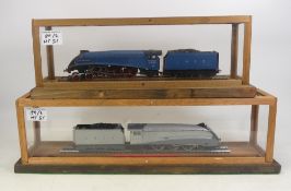 Two Hornby OO gauge steam locomotives to include 4-6-2 Class A4 LNER 'Silver Fox' 2512 and 'Sir