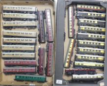 Collection of Hornby and Tri-ang OO/HO gauge passenger carriages to include Pullman, LNER and LMS