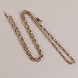 9ct Gold neck chain, marked 9kt, and tested as such. Weight 7.16g. Broken, and wear to links noted.
