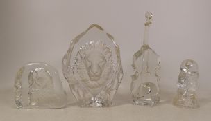 A selection of crystal to include 3D paper weights of Owls, Lion, Cello (4) Tallest 20cm
