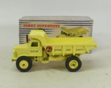 Dinky Supertoys Meccano 965 Euclid Rear Dump Truck. Model in good condition, and box in fair
