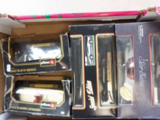 Four diecast scale cars to include Special Edition 1:18 scale Jaguar XJ220 in blue, Maisto Silver