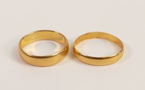 Two 22ct gold wedding rings, sizes N/O, 6.9g.