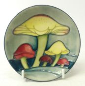 Moorcroft, Claremont Revival design pin dish. Diameter: 12cm