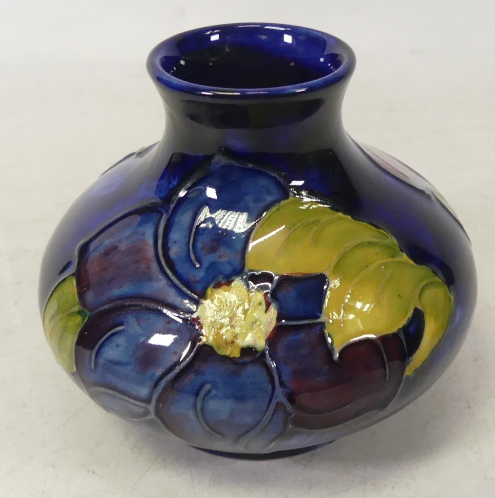 Moorcroft squat vase anemone on cobalt blue ground, Height 7cm