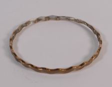 9ct gold bangle, 12g