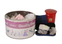 Tray of mainly Victorian and later copper coinage with some modern oddments noted.