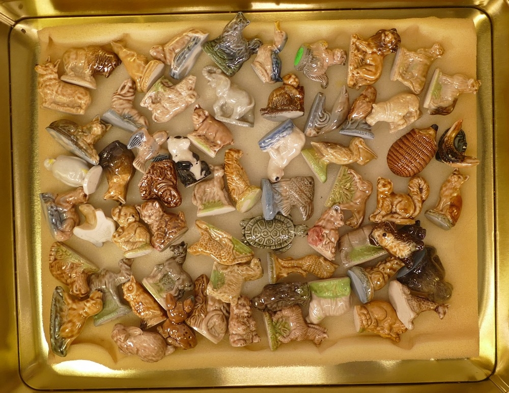 A collection of Wade Whimsies to include- fish, gorilla, horses, dogs, elephants, bird, tortoise - Image 2 of 2