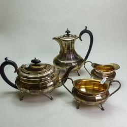 Cobridge Saleroom FRIDAY 5TH September- 20th Century Pottery, Furniture, Jewellery, Household & Unreserved Items