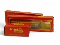 Triang scale railway models 'Lord of the isles' local together with Pullman 1st class & Southern