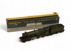 WRENN OO gauge 2221 Castle class steam locomotive 'Cardiff Castle' in BR green livery.