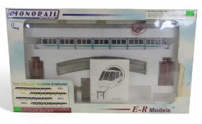 ER Models HO Scale 4902 Monorail Set, 4904 green stripe (no transformer), in original box.