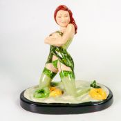 Kevin Francis Phoebe figurine, limited edition 114/200.