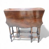 Edwardian Mahogany drop leaf table. H:69cm x W:87cm x D:67cm. COURIER OR COLLECTION ONLY