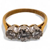18ct yellow Gold hallmarked 3 stone diamond ring, indicated total diamond weight .86ct, size N, 3.
