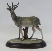 Giuseppe Armani resin figure of a deer standing, from the wildlife collection.
