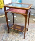Edwardian mahogany inlaid bijouterie cabinet with bevelled glass display. H80cm x W53cm x D38cm