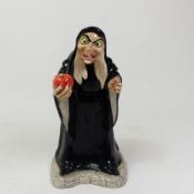 Royal Doulton Figurine 'Take The Apple Dearie' SW30, from the Disney Showcase Collection, boxed.