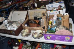 TWO BOXES, A SUITCASE AND LOOSE CERAMICS, GLASS, METALWARE AND SUNDRY ITEMS, to include a mid-
