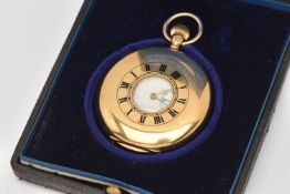 AN EARLY 20TH CENTURY 18CT GOLD HALF HUNTER POCKET WATCH, hand wound movement, round dial signed '