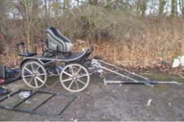 A RENE SCHOOP INTERNATIONAL COMPETITION DRIVING CARRIAGE with two additional padded grooms seats (