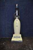 A MIELE S7210 POWER PLUS UPRIGHT VACUUM CLEANER (PAT pass and working)