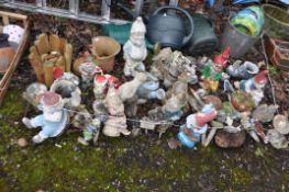 A LARGE COLLECTION OF CERAMIC, CONCRETE AND RESIN GARDEN FIGURES, along with a galvanised bucket and