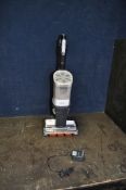A SHARK DUO CLEAN LIFT AWAY CORDLESS VACUUM CLEANER with power supply (PAT pass and working)