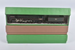 THREE BOXED HORNBY RAILWAYS OO GAUGE BRITANNIA CLASS LOCOMOTIVES, 'William Shakespeare' No.70004 (