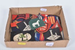 SMALL BOX CONTAINING THIRTY SEVEN BRITISH AND COMMONWEALTH ARMY FORMATION AND UNIT patches,