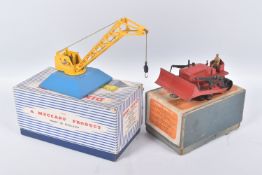 A BOXED DINKY TOYS BLAW KNOX BULLDOZER, No.561, red body, tan driver, green tracks (one perished),