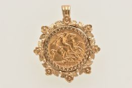 A MOUNTED HALF SOVEREIGN, 1914 half sovereign coin, King George V to the obverse, mounted in a 9ct