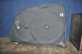 A BIKND BIKE TRANSIT CASE, max wheel size 26in, total length of case 120cm, Condition Report: