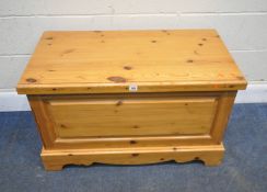 A MODERN PINE BLANKET CHEST, width 92cm x depth 47cm x height 57cm, condition report: overall good