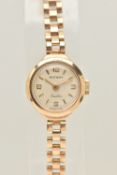 A LADIES 9CT GOLD 'ROTARY' WRISTWATCH, manual wind, round silvered dial signed 'Rotary', Arabic