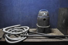 AN OASE POND VACUUM with two flexi pipes, five rigid plastic pipes and one nozzle (PAT pass and