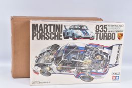 A BOXED 1:12 BIG SCALE SERIES TAMIYA MARTINI PROSCHE 935 TURBO MODEL KIT, reference BS 1223 6000,