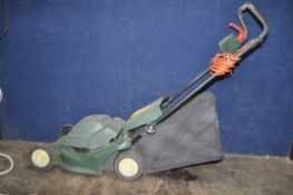 A BLACK AND DECKER GR240 ELECTRIC LAWN MOWER, with grass box (PAT pass and working)