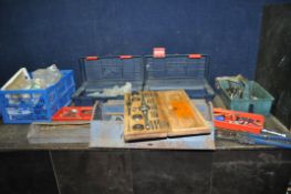 A LARGE QUANTITY OF TOOLS AND HARDWARE, including coach bolts, drill bits, a pair of Record No601