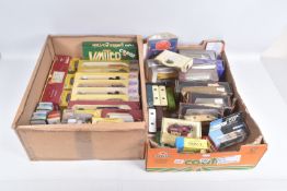 A GROUP OF BOXED AND UNBOXED VARIOUS MODEL VEHICLES, to include models by Corgi, Hornby, Classix,