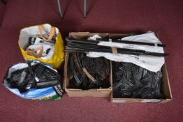 A LARGE QUANTITY OF ASSORTED LOOSE OO GAUGE TRACK, assorted straight lengths, curves, points etc.,