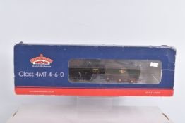 A BOXED BACHMANN BRANCHLINE 00 GAUGE MODEL LOCOMOTIVE, Standard Class 4MT 4-6-0 75069 in BR lined